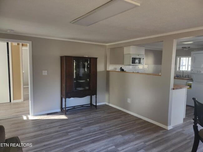 Foto del edificio - 757 W Outer Dr