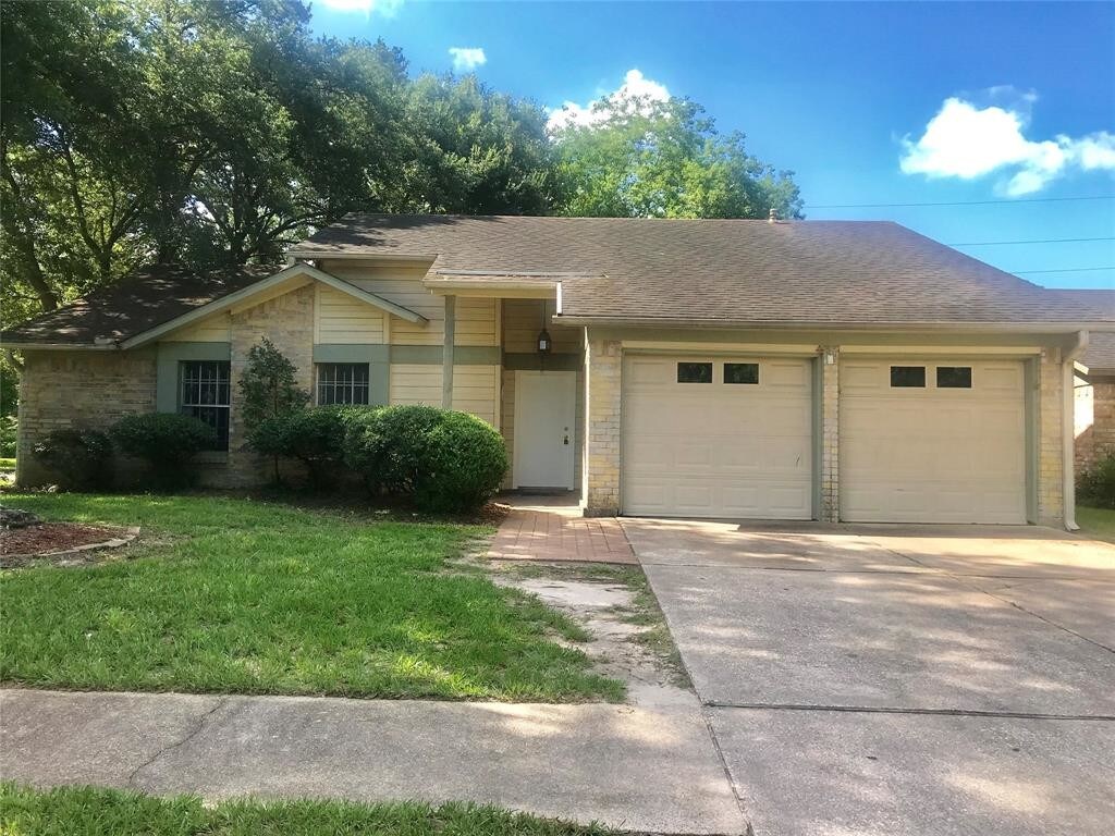 Primary Photo - 5503 Briarwood Forest Dr