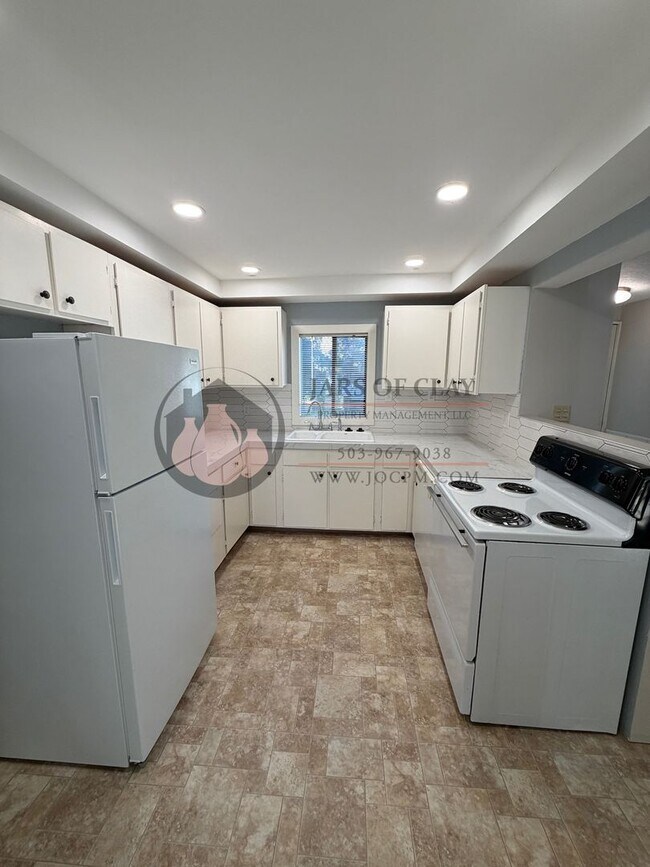 Foto del edificio - Single Level House- Ready to rent