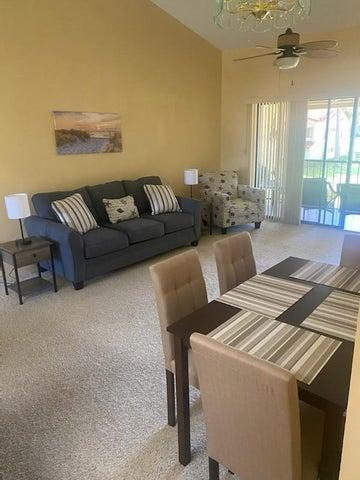 Foto del edificio - 1041 Country Club Dr