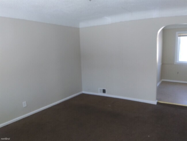 Building Photo - 2 br, 1 bath House - 20751 Dexter Blvd