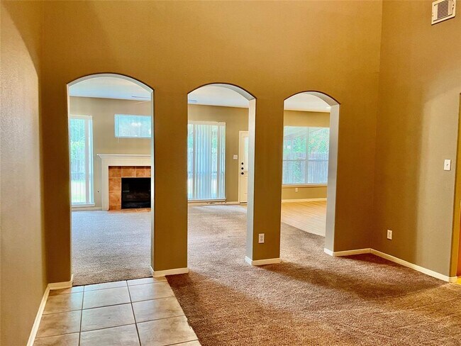 Building Photo - 4906 Timber Path Dr
