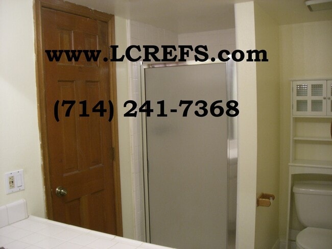 Photo - Los Caballeros #004 Apartment