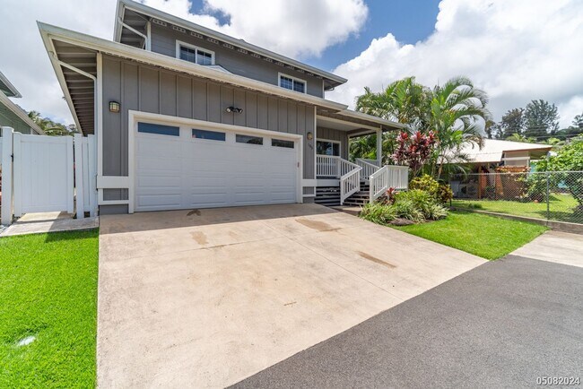 Foto del edificio - Beautiful Executive Custom Home in Kaneohe