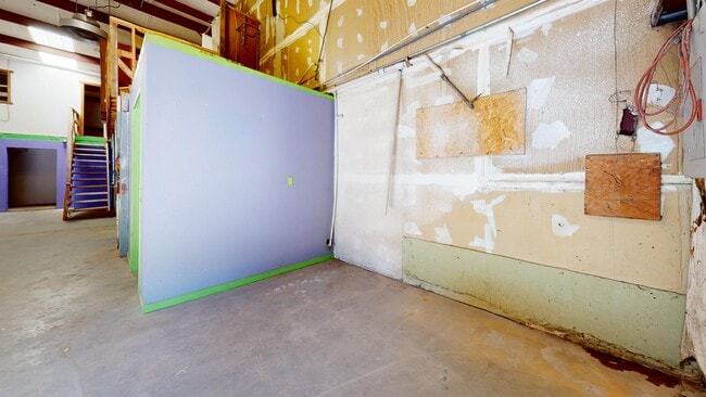 Building Photo - 6200 Stainless Way