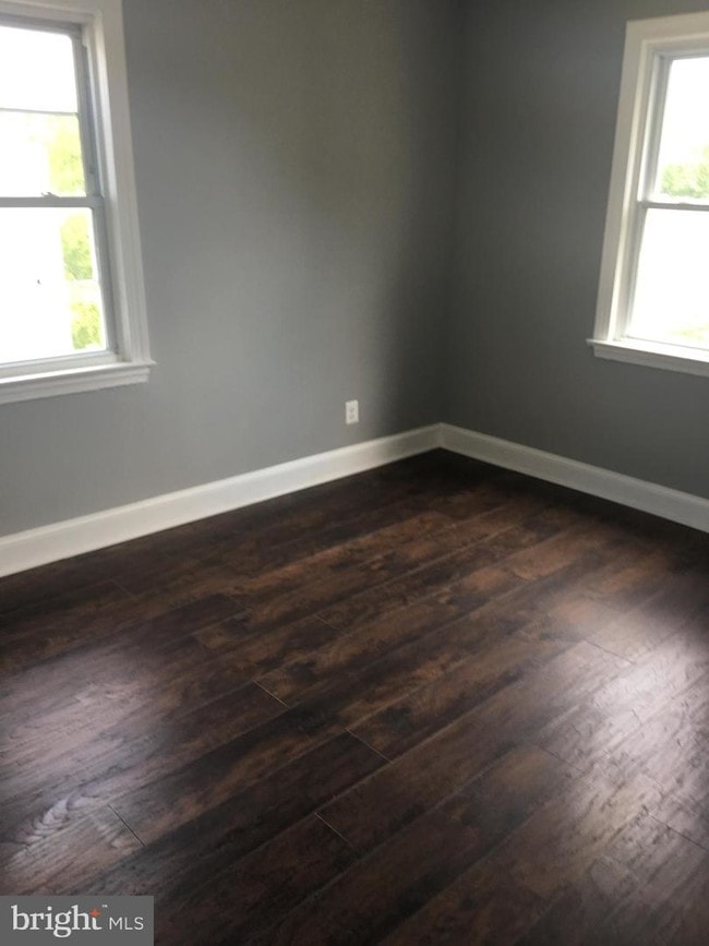 Foto del edificio - 919 47th St NE