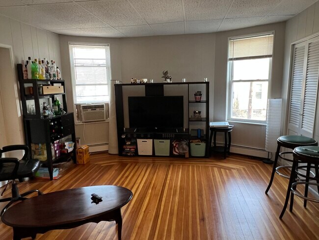 Foto del edificio - 158 Holland St