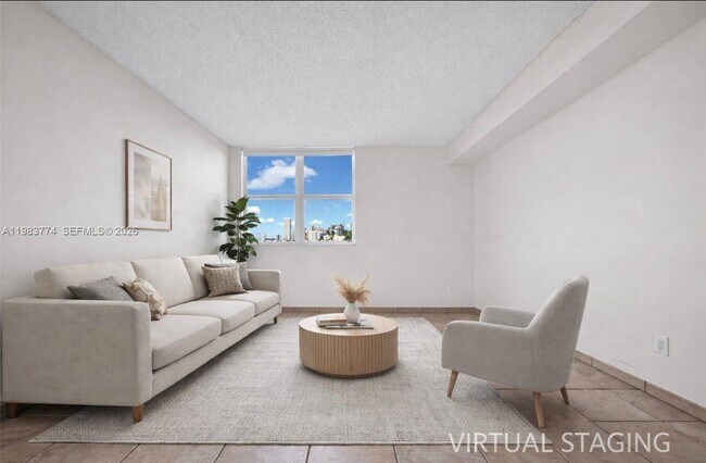 Foto del edificio - 2475 Brickell Ave