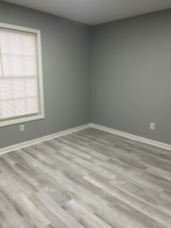 Building Photo - 8224 Connally Dr