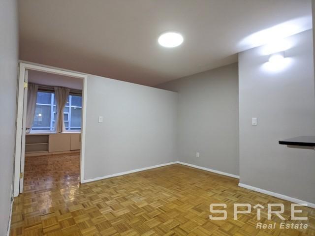 Building Photo - 1 bedroom in New York NY 10005