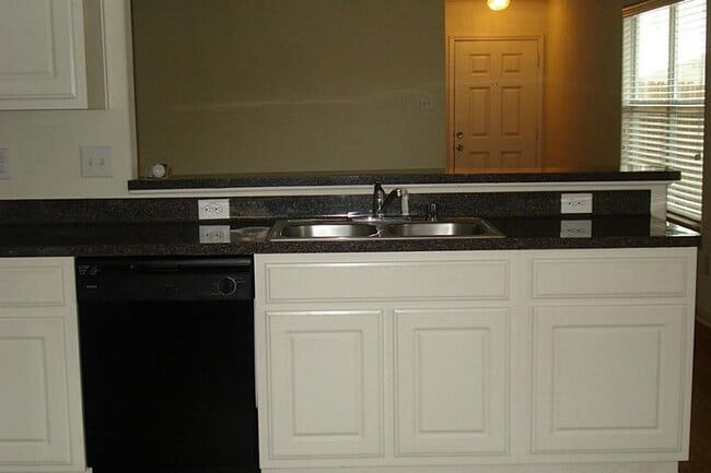 Building Photo - 4606 Wheatstone Ct