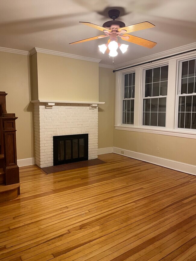 Foto del edificio - 1416 Riverview Ave