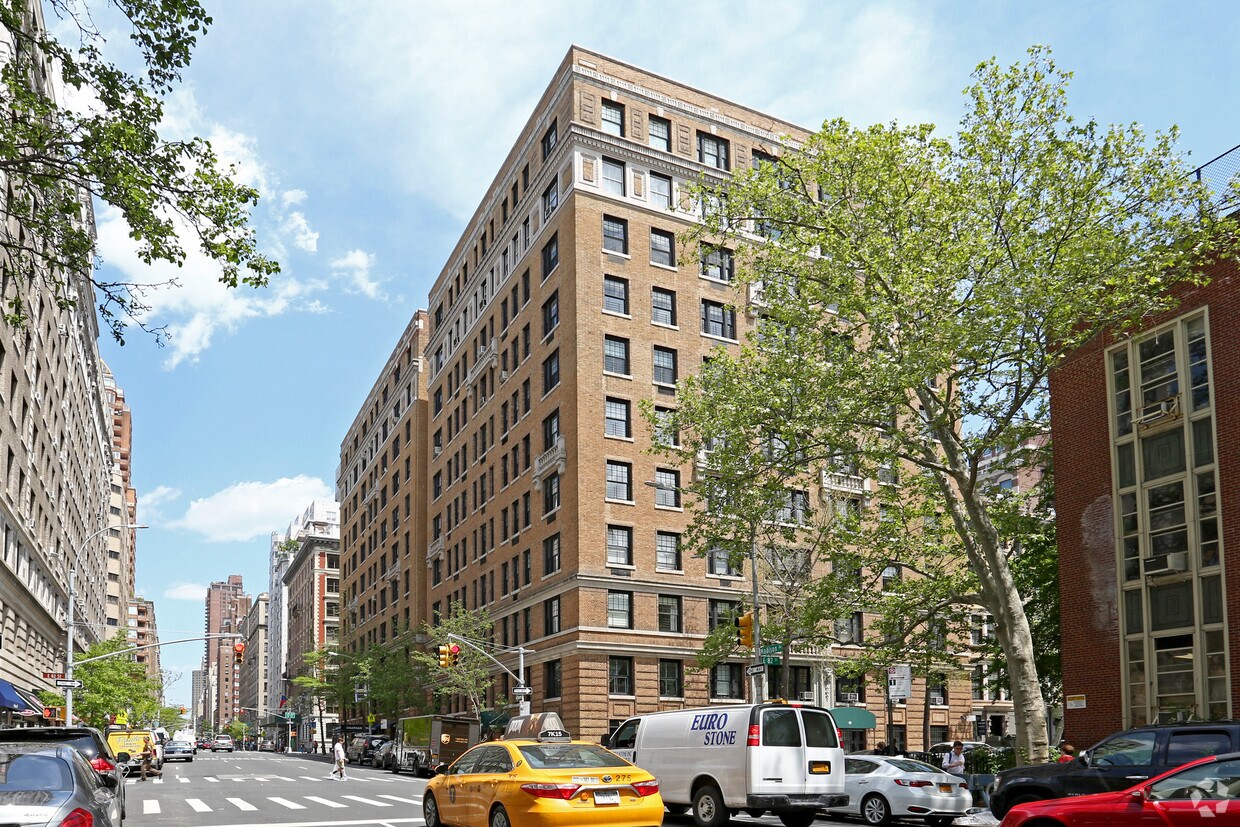 Building Photo - 1089-1091 Madison Ave