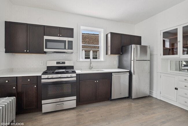 Foto del edificio - 3115 N Davlin Ct