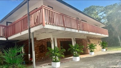 Building Photo - 1464 Gallop Dr