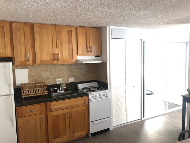 Foto del edificio - 1129 Rycroft St