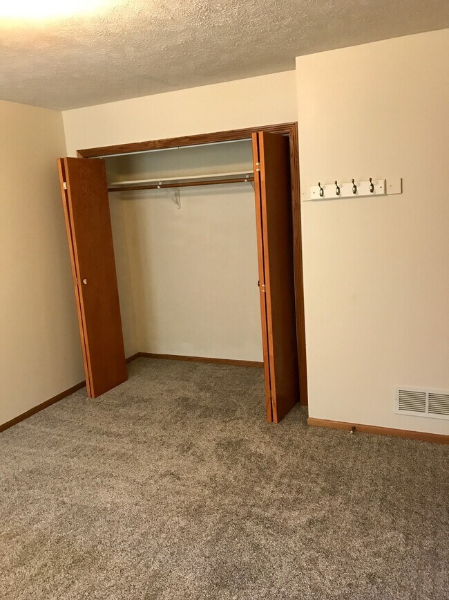 Bedroom 1 closet - 540 N 46th St