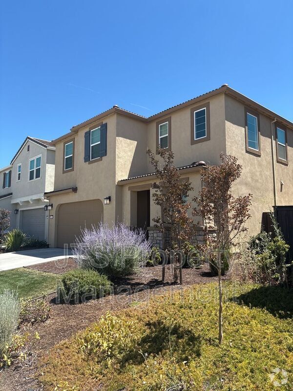 Building Photo - 3606 Nuestra Ave