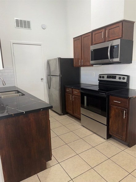 Photo - 11008 Misty Summit Dr Apartment