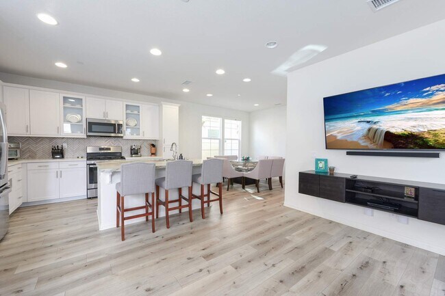 Foto del edificio - 243 Stonegate Rd