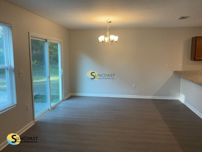 Foto del edificio - 8478 Seville Ave