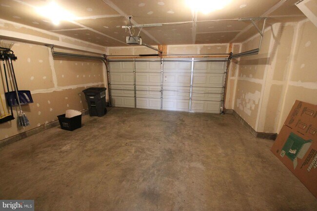 Building Photo - 15675 William Bayliss Ct