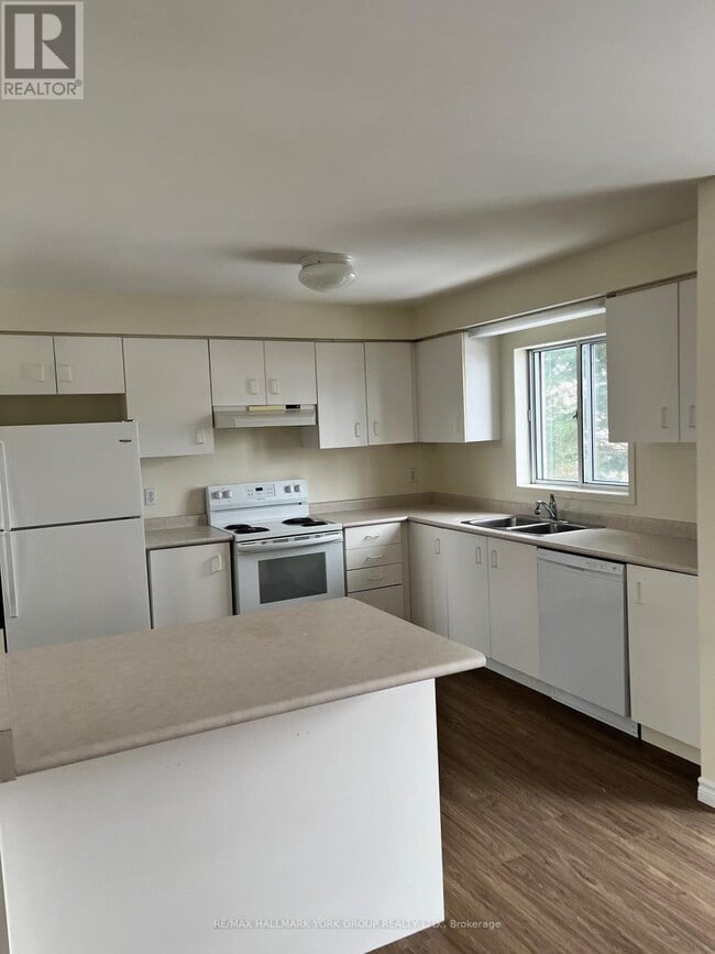 Building Photo - 490 Veterans Dr