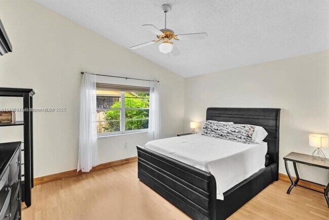 Foto del edificio - 12265 NW 32nd Manor