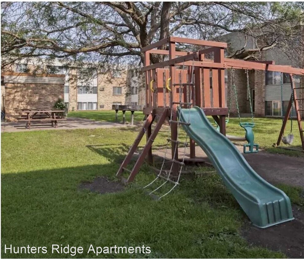 Building Photo - 2 br, 1 bath Apartment - 620 Gorman St 640...