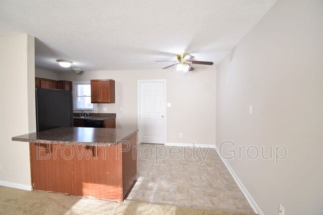Building Photo - 3708 Persimmon Rd