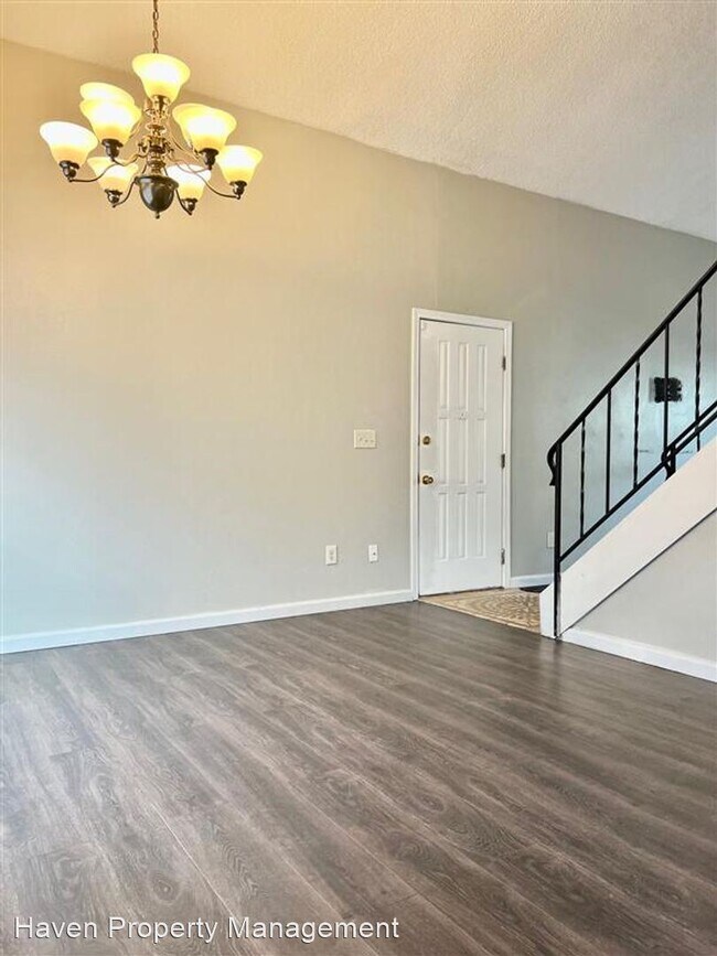 Building Photo - 3 br, 2 bath House - 1583 8th St NE #A