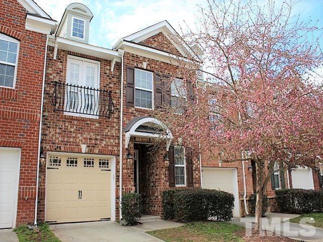 Primary Photo - 333 Longchamp Ln