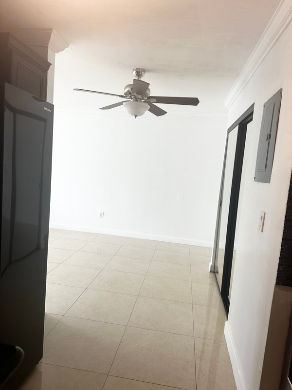 Building Photo - 8840 Fontainebleau Blvd