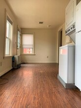 Building Photo - 157 North St