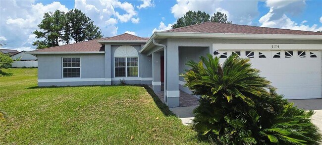 Building Photo - 3175 Victoria Dr