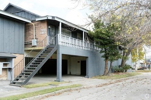 Foto principal - 714 Woodrow St
