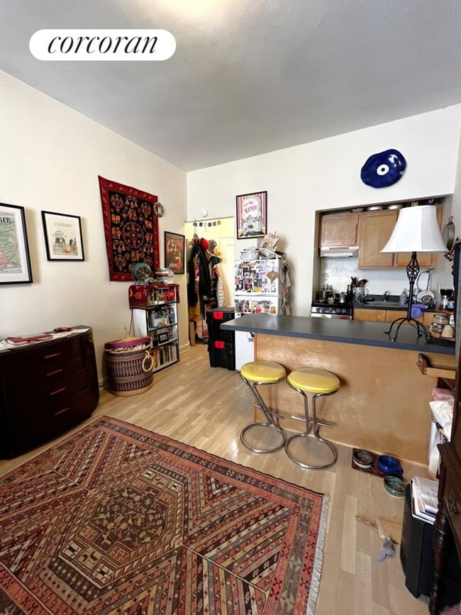 Foto del edificio - 34 W 86th St