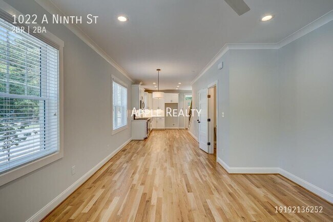 Foto del edificio - 1022 9th St