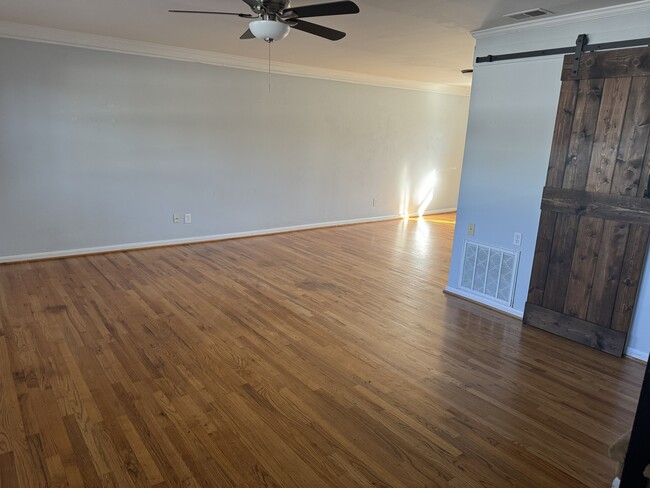 Building Photo - 1687 Briarcliff Rd NE