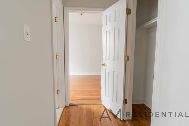 Foto del edificio - 310 85th St