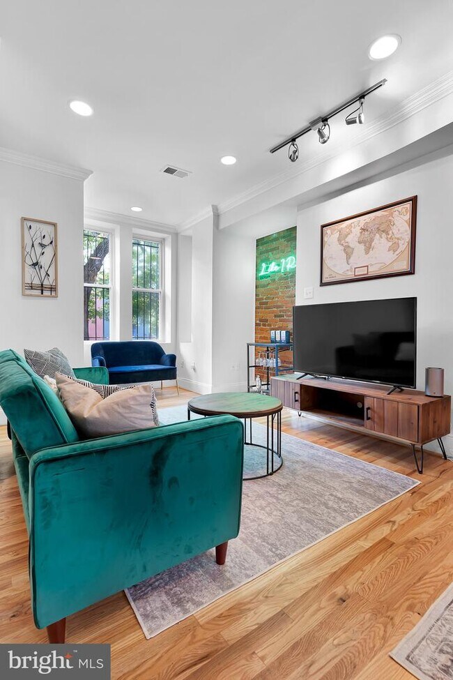 Foto del edificio - 1037 5th St NE
