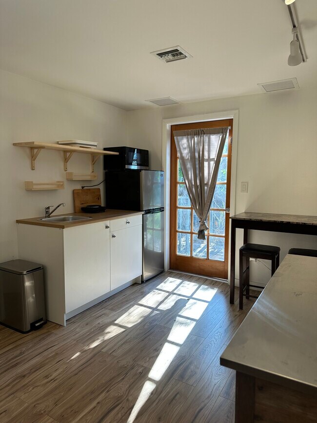 11905 SW 84th Ave, Miami, FL 33156 House Rental in Miami, FL