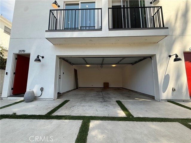 Foto del edificio - 21719 Hart St