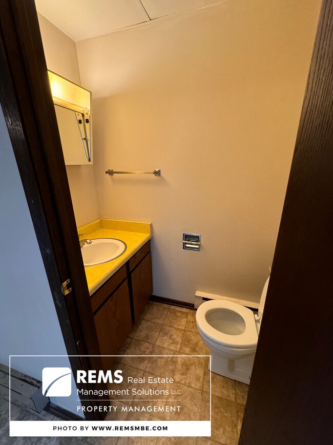 Foto del edificio - 701-709 12th Street / 1400-1406 Tuttle St