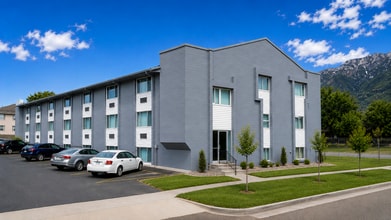 Building Photo - 334 W 200 N