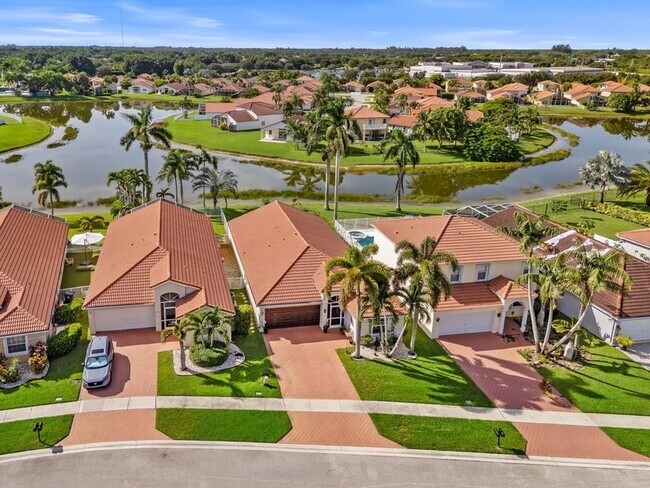 Building Photo - 3665 Miramontes Cir