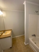 Building Photo - 11734 Greensbrook Forest Dr