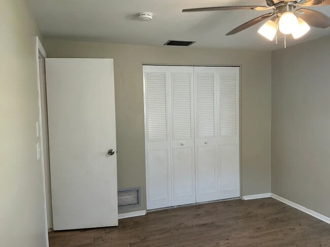 Building Photo - 10745 119th St