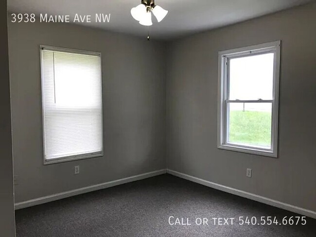Foto del edificio - 3938 Maine Ave NW