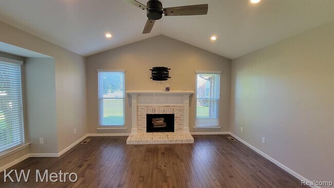 Building Photo - 46400 Briargate Dr